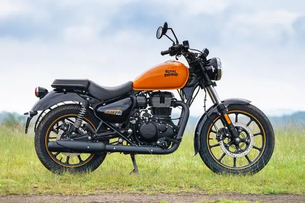Royal Enfield Meteor 350 Hits 6 Lakh Sales Milestone: Why Buyers Still Love This Cruiser 3 Royal Enfield Meteor 350 Cruiser