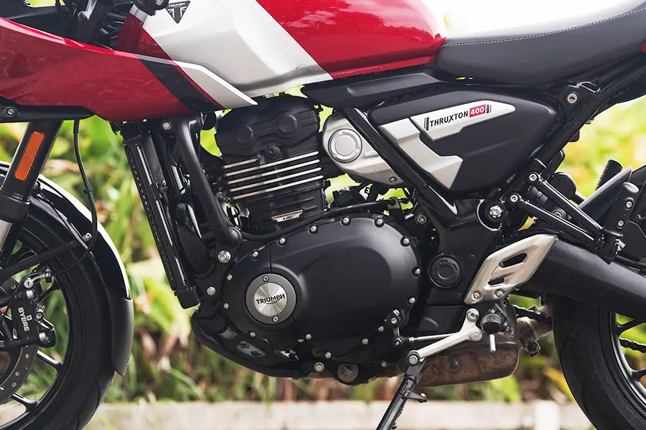 triumph thruxton 400 Engine